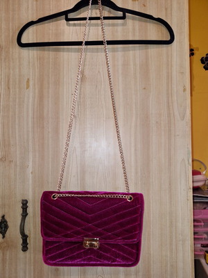 Velvet shoulder bag new, fuchsia color