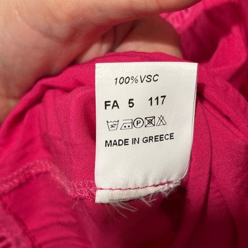 Fuchsia blouse size M like new