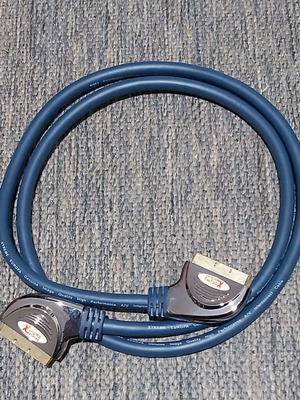 Scart cable male-male Xtreme Europa 1.5 m used