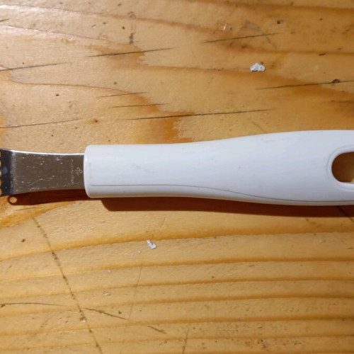 Lemon zester handle used