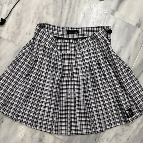 Women's dresses and skirts lightly worn, pack of 20