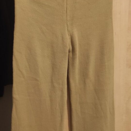 Sweater and pants set like new, white and beige