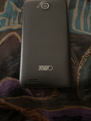 Vero N402 smartphone μεταχειρισμένο, μαύρο, Android, μέχρι 7.9 MP κάμερα