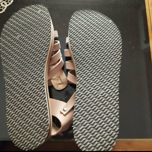 Esiot beige platform sandals, size 39