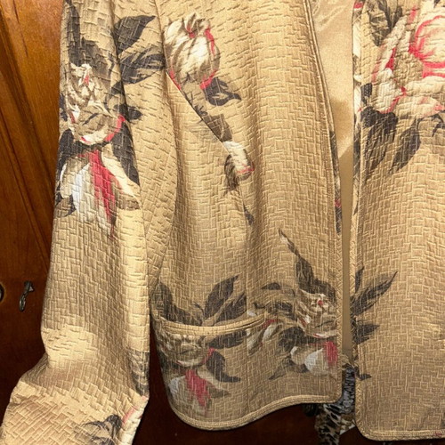 Quilted women's jacket Studio Liz Claiborne gold like new