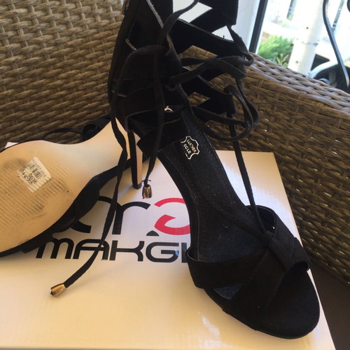 Makgio lace up sandals new, size 38, black