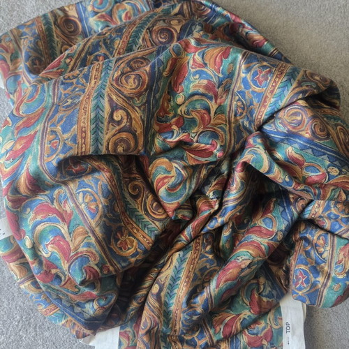 Vintage fabric with classic design used, 6.12m length 1.36m width