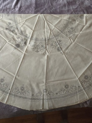 Printed round canvas tablecloth diameter 138 cm new