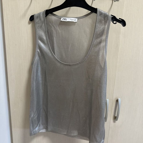 Zara top silver thread small like new