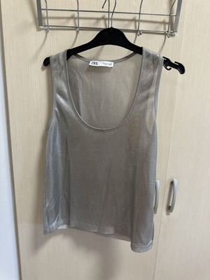 Zara top silver thread small like new