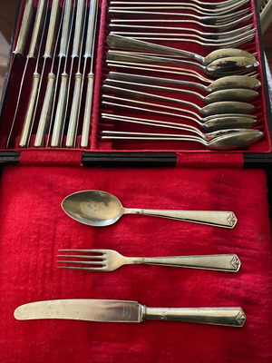 Σετ μαχαιροπήρουνα μεταχειρισμένα 36 τεμαχίων Solingen