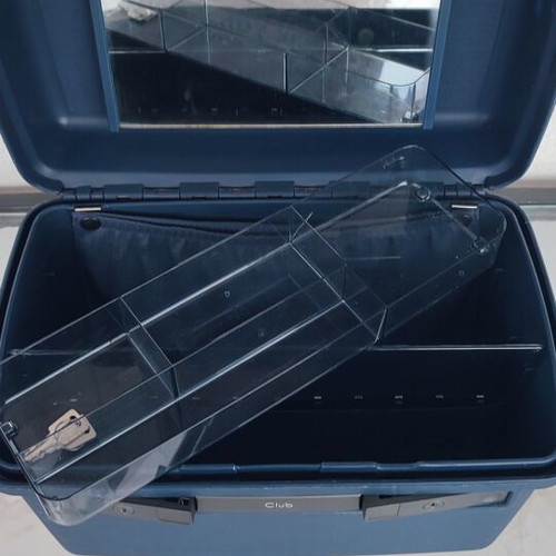Vintage Delsey Club Cosmetic Case used, blue, complete set with key
