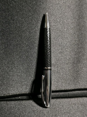 Pen with leather new design