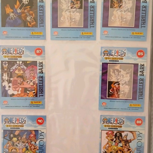 One Piece Panini album with cards like new, 221 total
