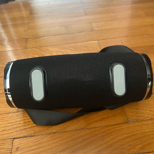 T&G Bluetooth Speaker like new, rechargeable