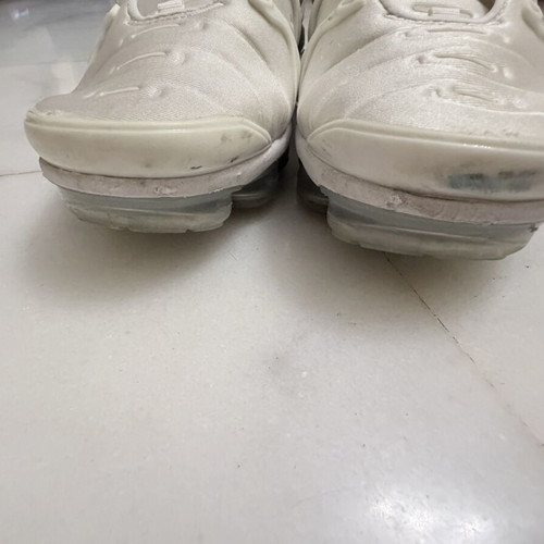 Nike Air Vapor Max Plus sneakers size 44 used, white