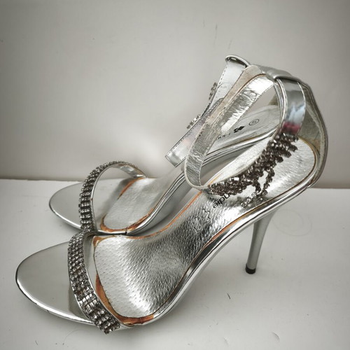 Silver sandals size 41 like new with strass and ankle strap