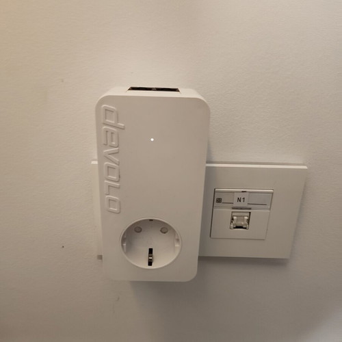 Devolo dLAN 550+ WiFi Starter Kit powerline adapter