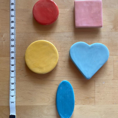 Ceramic magnets like new, pack of 5 pieces