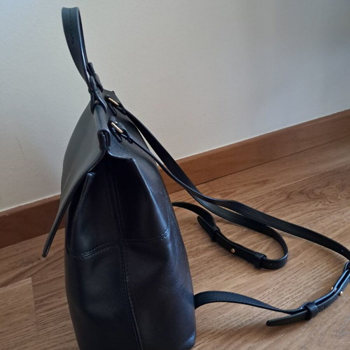 Tory Burch backpack like new, black