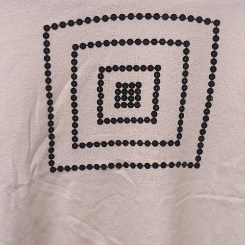 Leone blouse with 3/4 sleeve like new, one size elastic knit