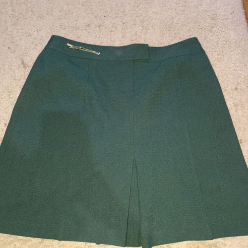 Skirt No 50 like new, green, winter fabric