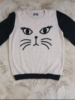 Pullover with cat design like new, black and beige, size S