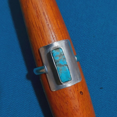 Handmade silver ring with turquoise semi-precious stone new