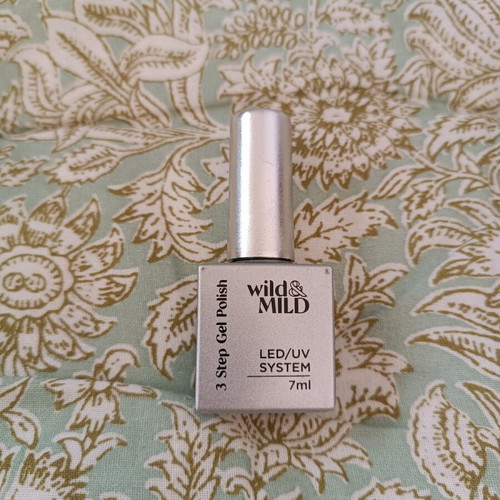 Semi-permanent nail polish like new shade G133