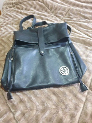 Toi&Moi women's backpack black like new