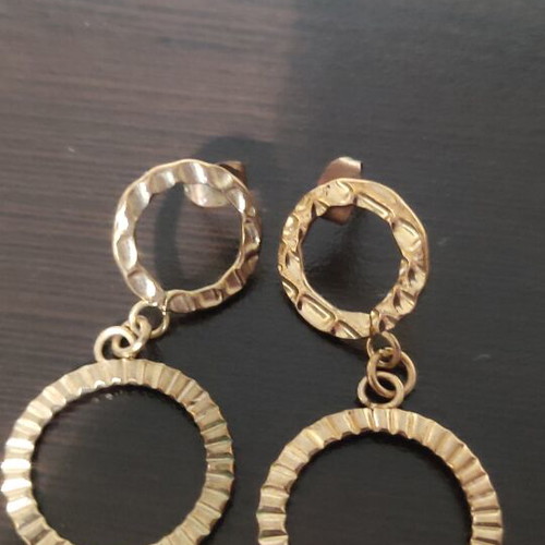Set of 3 pairs of earrings like new, gold tone