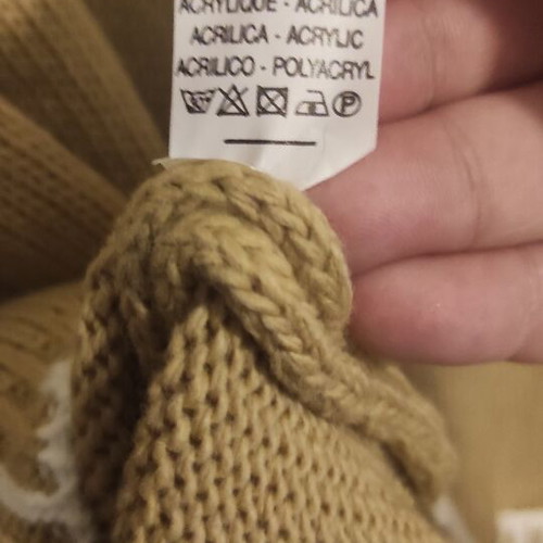Sweater and pants set like new, white and beige