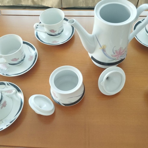 Vintage Fine China Tea Set 15 Pieces Mint Condition