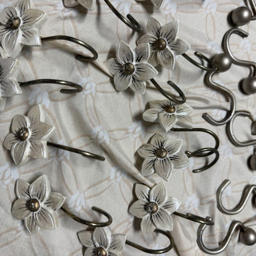 Bathroom hooks used, set of 12