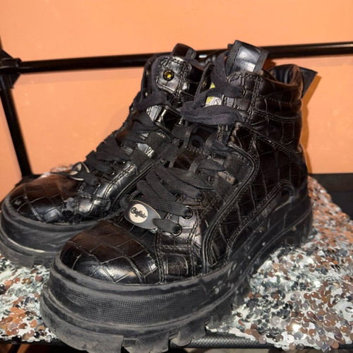 Buffalo Chunky Boots Black used, size 39, vegan