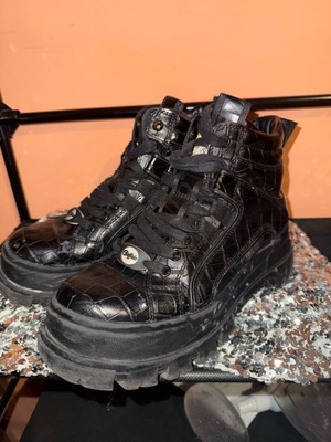Buffalo Chunky Boots Black used, size 39, vegan