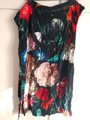 Εσάρπα Paul Smith μεταχειρισμένη, 100% μετάξι με floral σχέδιο