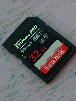 Sandisk Extreme Pro 32GB SDHC card like new, 95MB/s, V30, U3, C10
