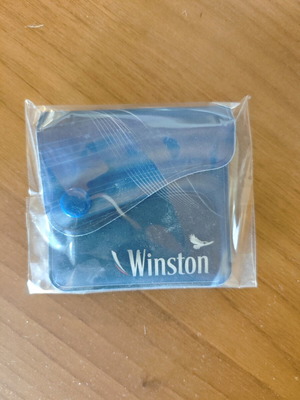 Колекционен компактeн джобен пепелник Winston употребяван