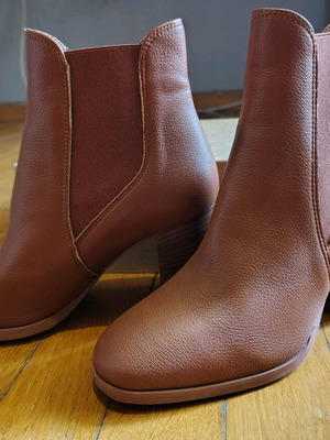 Sante Brown Ankle Boots Size 37 Like New