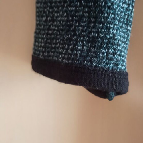 Winter dress with unique back like new, green, size M