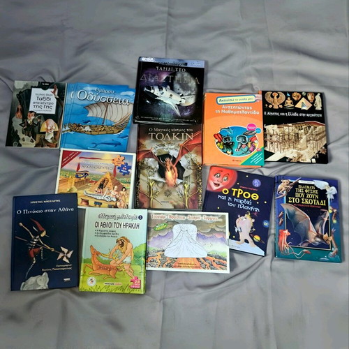 Children's books like new, assorted pack