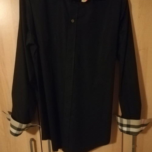 Burberry black shirt like new with checkered details
