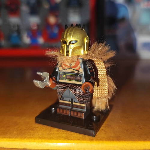 The Armorer figure like new from Star Wars Mandalorian series
