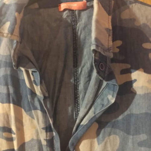 Pink Woman women's shirt like new, size L, green