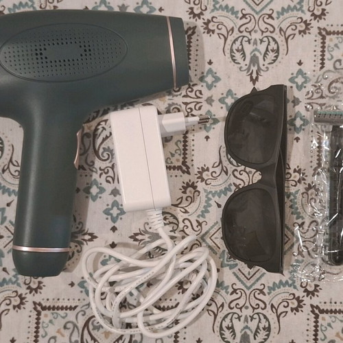 Depilatory instrument like new