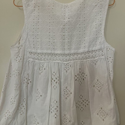 Mango white perforated blouse used, size S, cotton