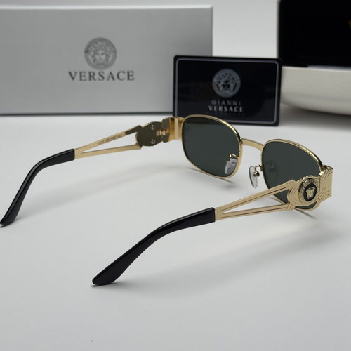 Versace Gold Medusa Vintage Edition sunglasses new, green lenses