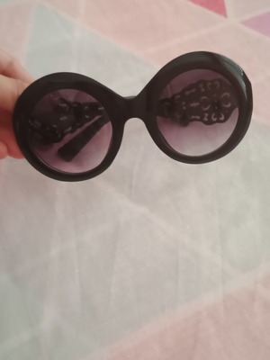 Women's sunglasses like new, black