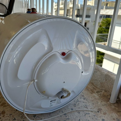 Horizontal water heater used 80lt